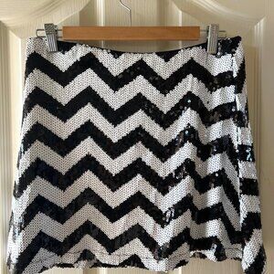 Forever 21 Sequin Skirt Bottom (Size Medium)